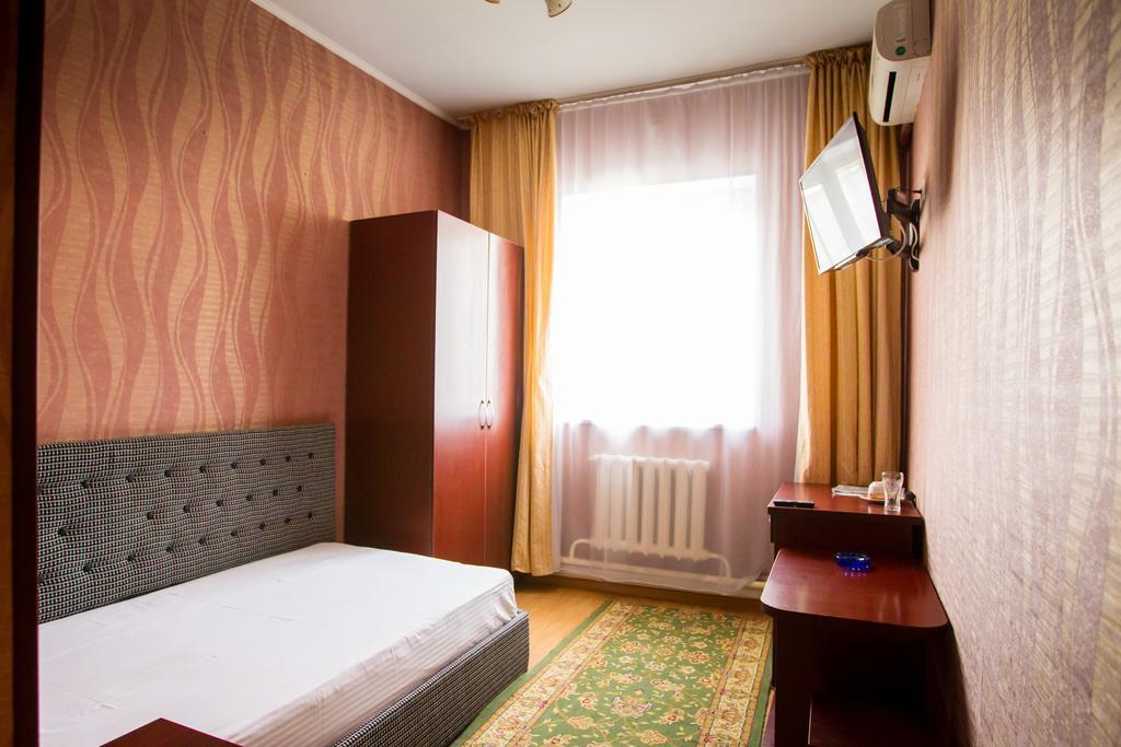 أتيراو Diar Hotel الغرفة الصورة